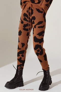 Pantalón Leopardo en internet