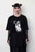Camiseta Unissex Pixel Dead na internet