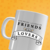 Caneca "Sociedade leitora de Friends to Lovers" - comprar online