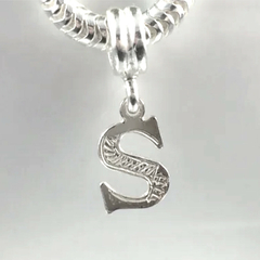 Promoção 1 Berloque Charms Letras Prata Maciça 925 - comprar online