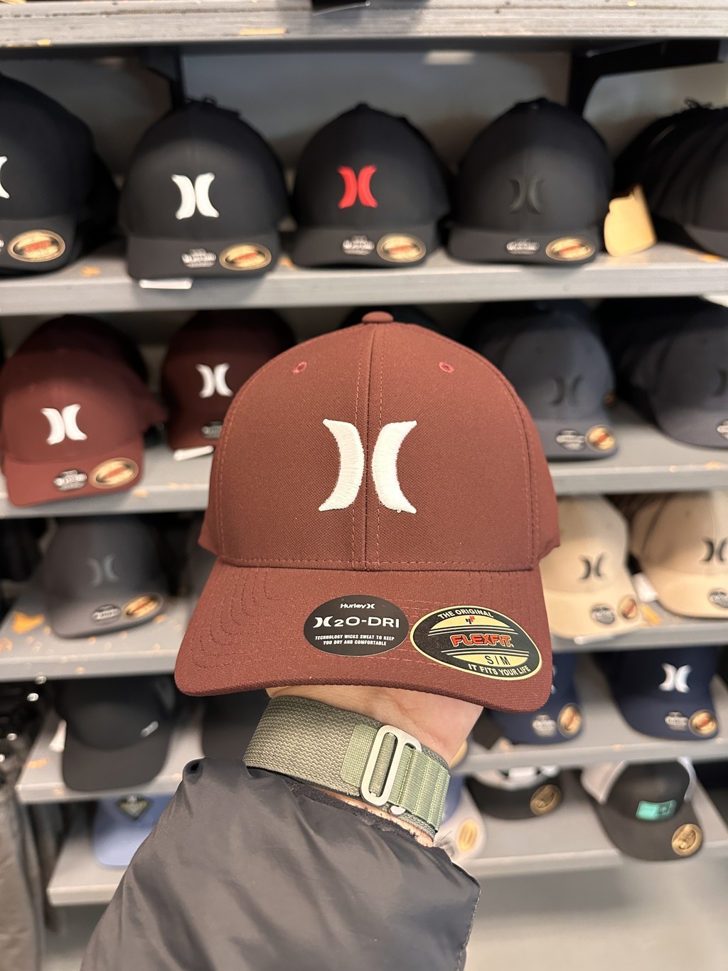 Hurley nike sales dri fit hat