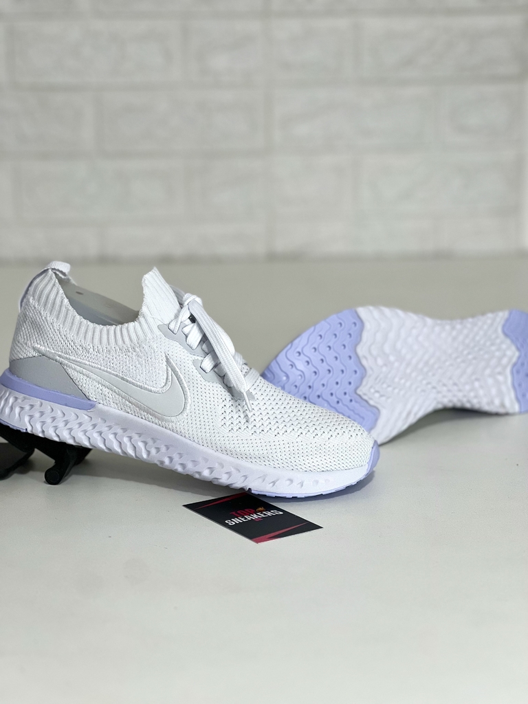 Nike Epic React Flyknit Branco Lilas