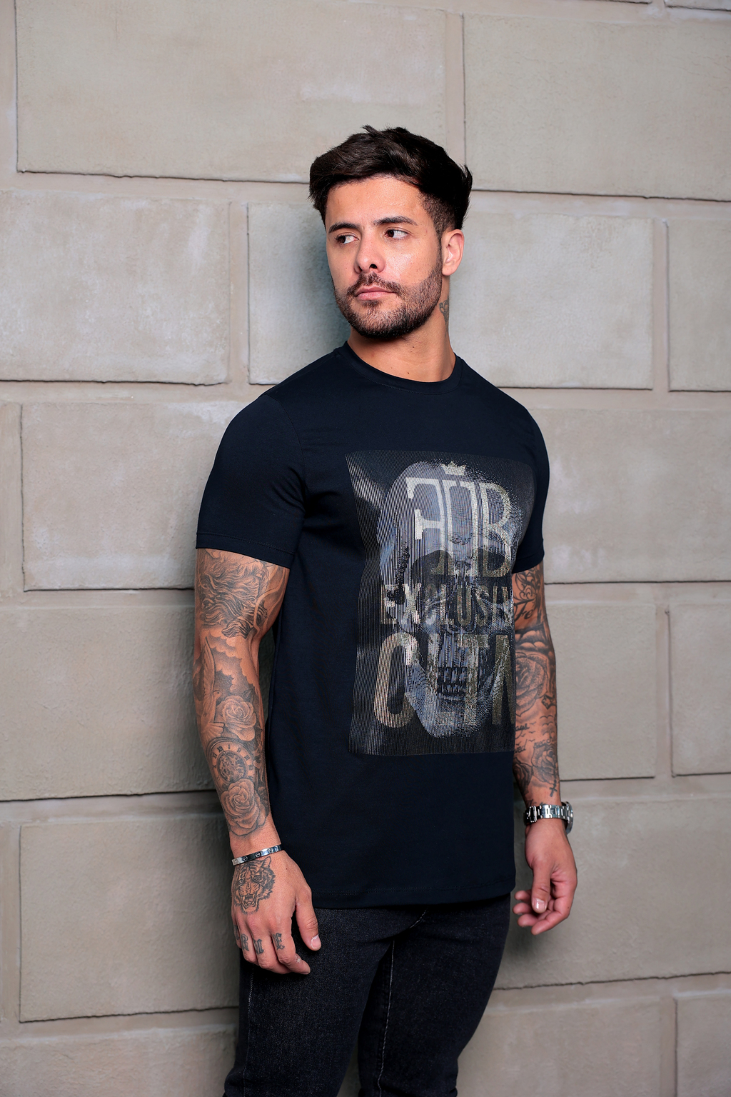Camiseta Slim Skull FB illusive Preta