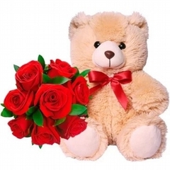 Bouquet with 8 Colombian Roses and Teddy Bear