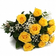 Twelve Beautiful Yellow Roses Bouquet