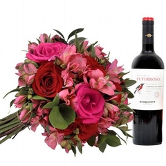 Love Bouquet and Petirrojo Reserva Wine