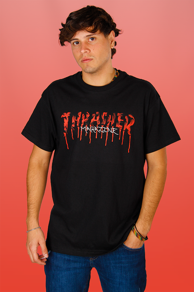 Remera thrasher negra sale