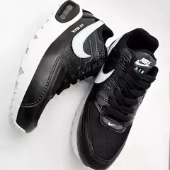 Air Max Command Negro Blanco