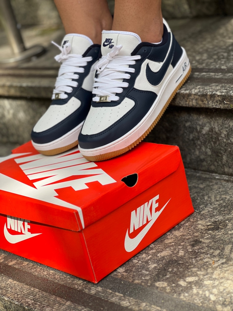 Air Force 1 07 LV8 College Pack Midnight Nav