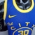 Camiseta regata azul do Golden State Warriors, edição City, com detalhes em amarelo e logotipo da Nike