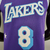 Camiseta regata roxa dos Los Angeles Lakers, com o número 8 destacado, fabricada pela Nike para homens.