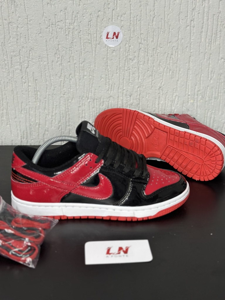 Tenis nike on sale preto e vermelho