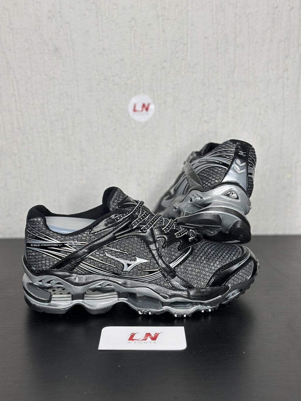 Mizuno prophecy 1 preto online