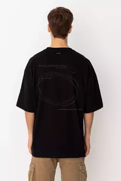 REMERA CIRCLE NEGRA (R111)