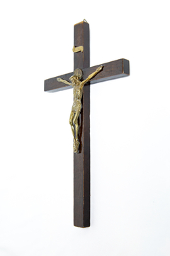 Cruz de Madeira para parede 26cm - comprar online