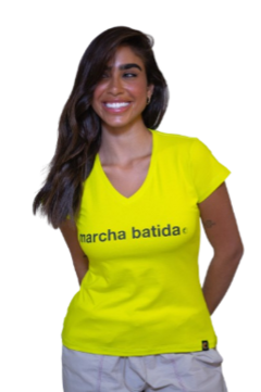 Camisa Feminina Marcha Batida Amarela Escrito em Preto