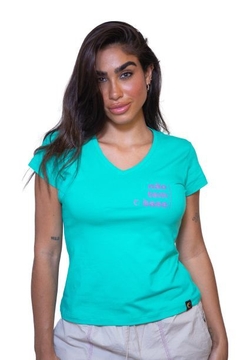 Camisa Feminina Não tem Base Verde - comprar online