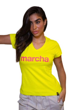 Camisa Feminina Marcha Amarela Com Escrito em Rosa