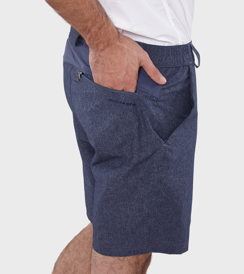 Montagne bermudas hombre sale