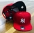 Bone NY Yankees Aba Reta Vermelho - loja online