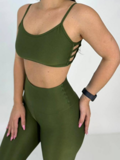 Top Lais + Legging Verde Musgo na internet