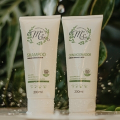 SHAMPOO E CONDICIONADOR NATURAL E VEGANO – ÓLEO DE PRACAXI