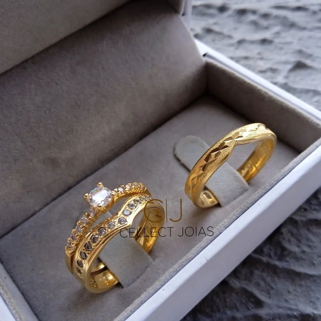 Aliança de Casamento Ouro Coroa e Diamantada + Anel CJ488