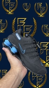 Tênis Nike Shox 4 Molas – Preto e Azul - comprar online