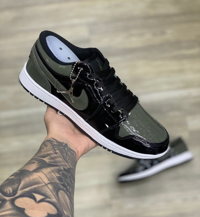 Jordan preto cheap e verde