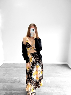 Conjunto Saia e Cropped Estampa Bege na internet