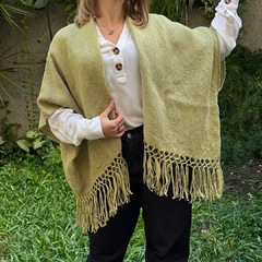 Poncho corto-chaleco de llama - comprar online