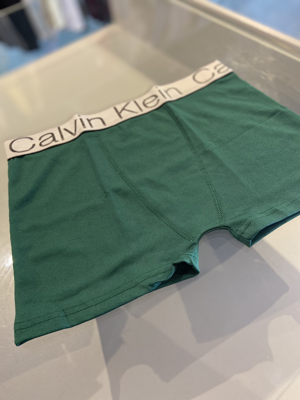 Cueca Calvin Klein Estampada com Folhas Azul Preto Verde e Cinza de malha  fria