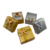 Pacote com 12 caixas para anel e brincos prateada e dourada 4 x 4 x 3 cm - Código: GE5011