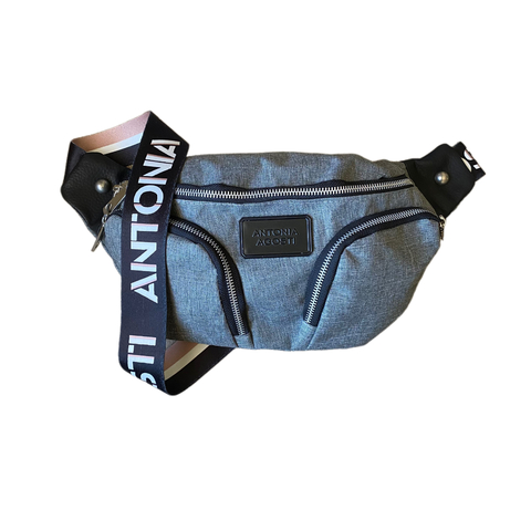 Riñonera antonia agosti sale
