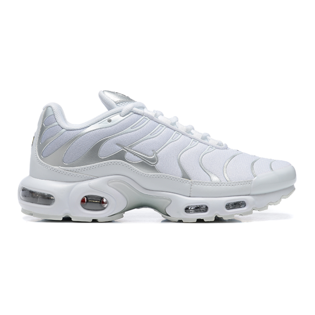 Nike deals tn platinum