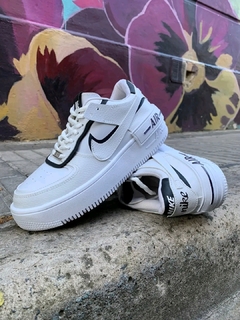 Nike Shadow blanco con negro