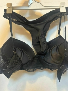 CONJUNTO ARMADO DE LYCRA- NEGRO en internet