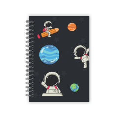 Caderno A4 pautado 80 folhas - Coleção Astronauta - loja online