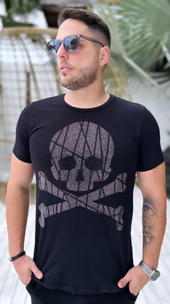 Camiseta Preta - Caveira Pirata