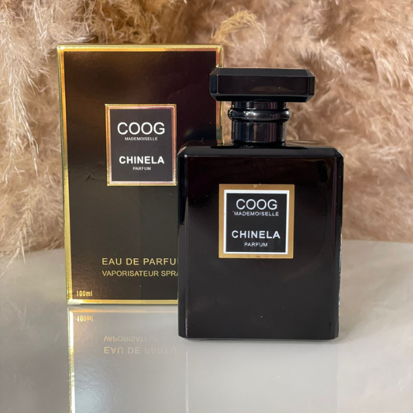COOG Chinela Inspiração no Coco Noir Chanel