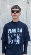 Remera Pearl Jam cuello alto (oversize)