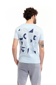 Remera Celeste Tatoo Cubo - tienda online
