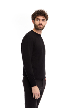 Sweater Oviedo Negro en internet