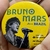 Bottons/Broches Bruno Mars na internet