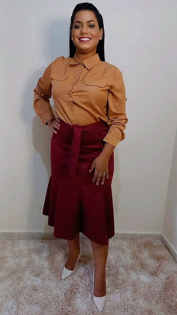 Saia Suede