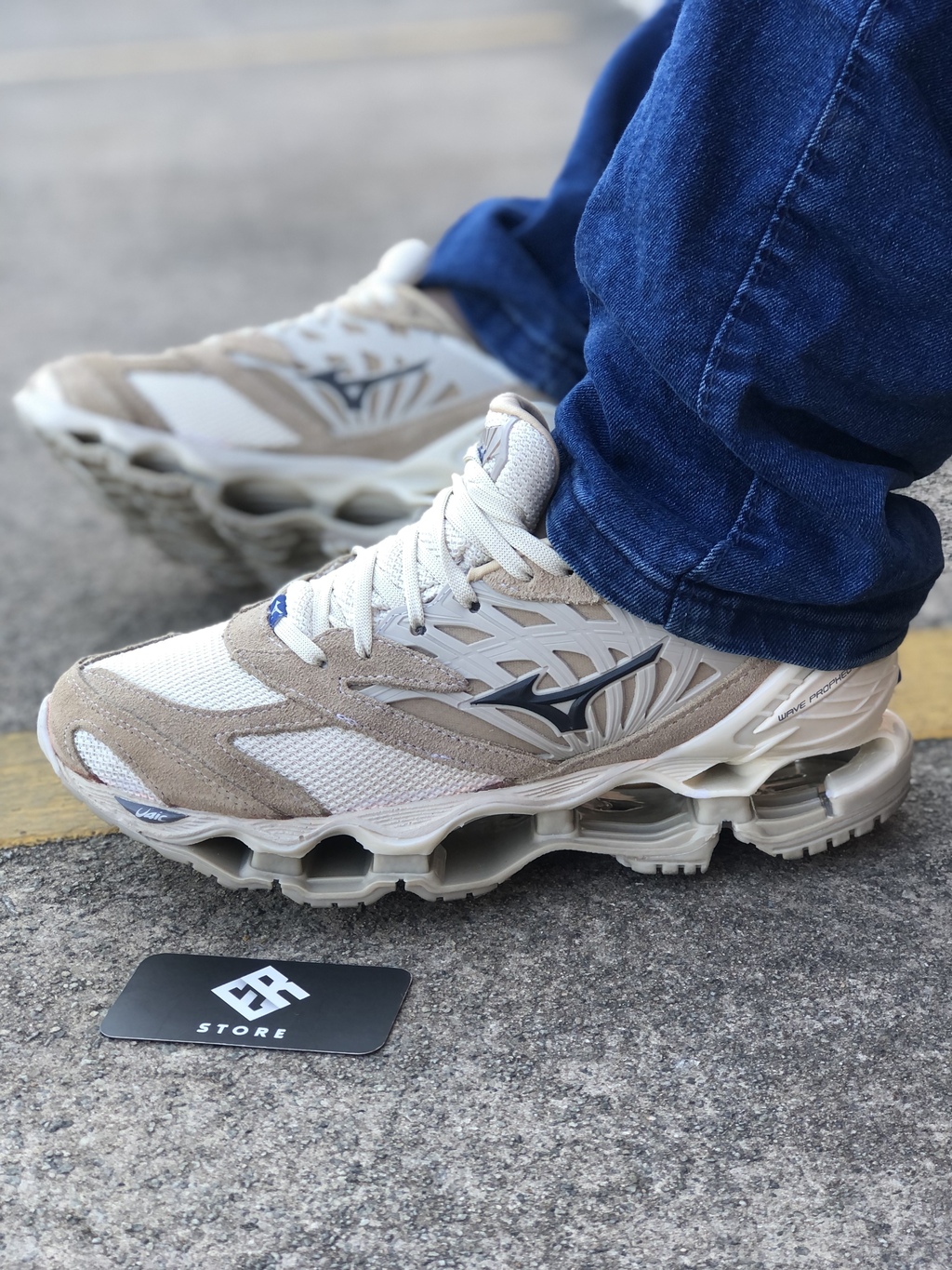 Mizuno marrom 2025
