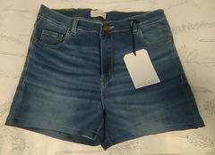 Rosa Short T32