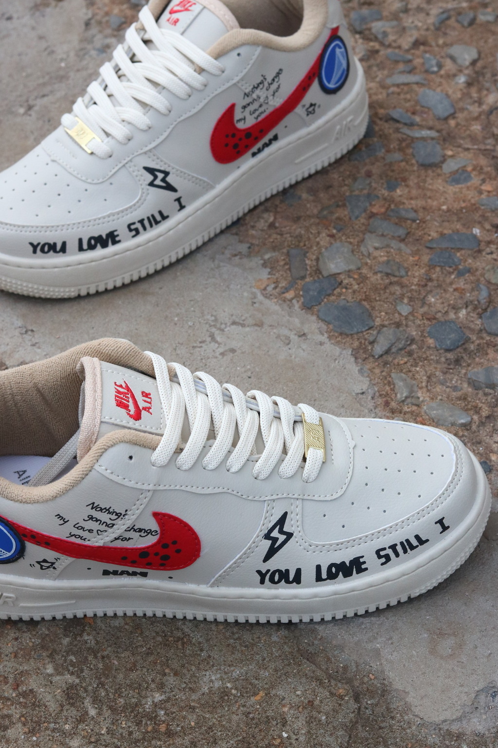 Nike aor on sale force low