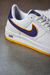 AIR FORCE 1 LOW LAKERS ROXO na internet