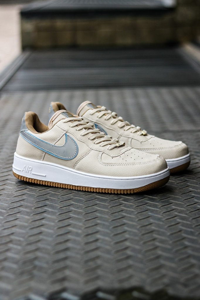 AIR FORCE 1 LOW HUNGRIA BEGE